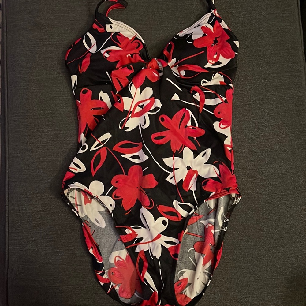 One piece bathing suit